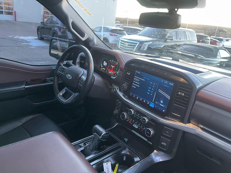 Ford F-150 Vehicle Image 02