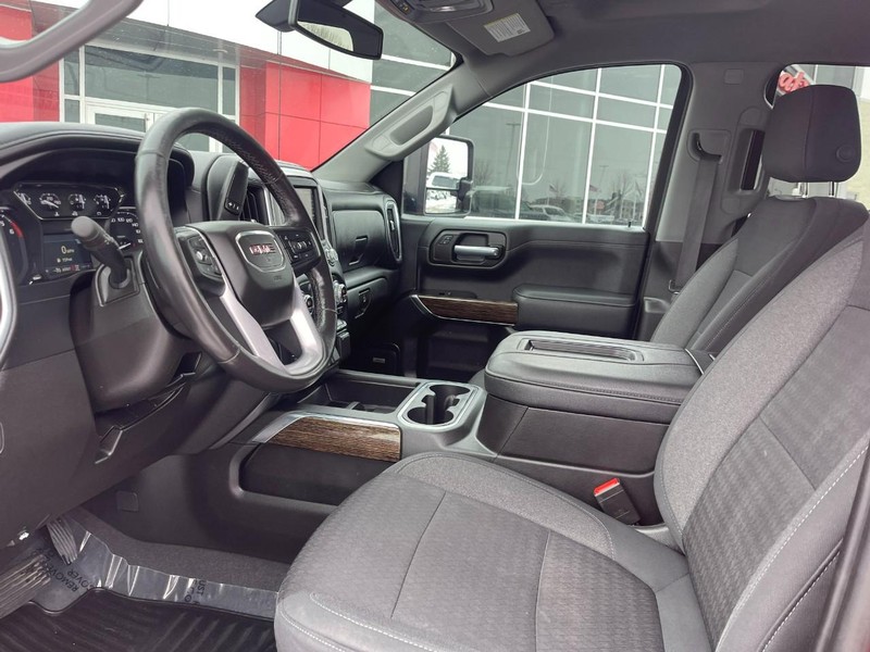 GMC Sierra 1500 Vehicle Image 14