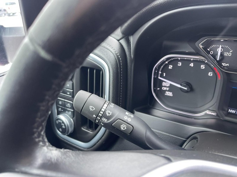 GMC Sierra 1500 Vehicle Image 21