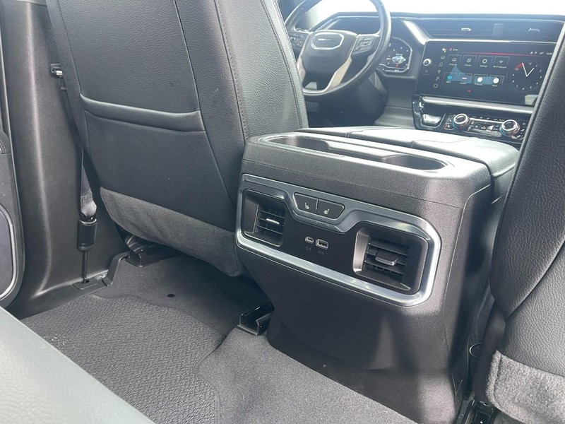 GMC Sierra 1500 Vehicle Image 10