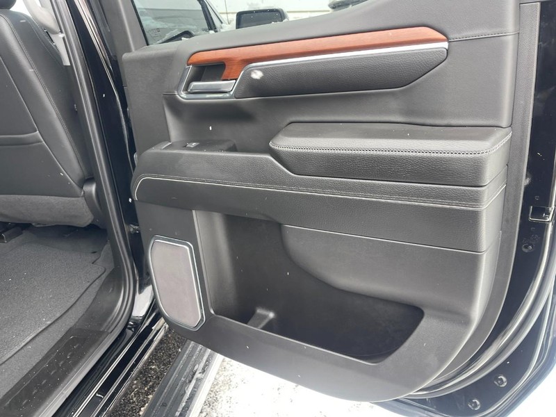 GMC Sierra 1500 Vehicle Image 12