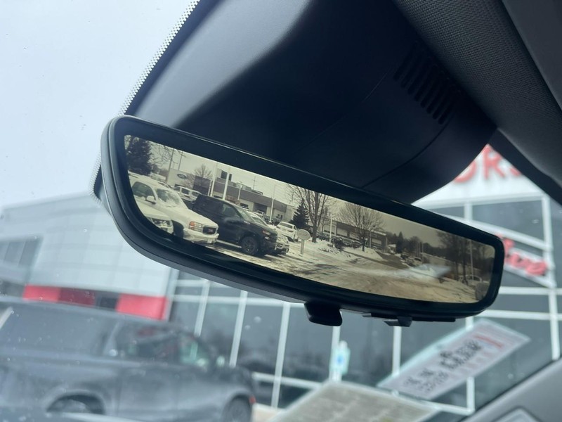 GMC Sierra 1500 Vehicle Image 29