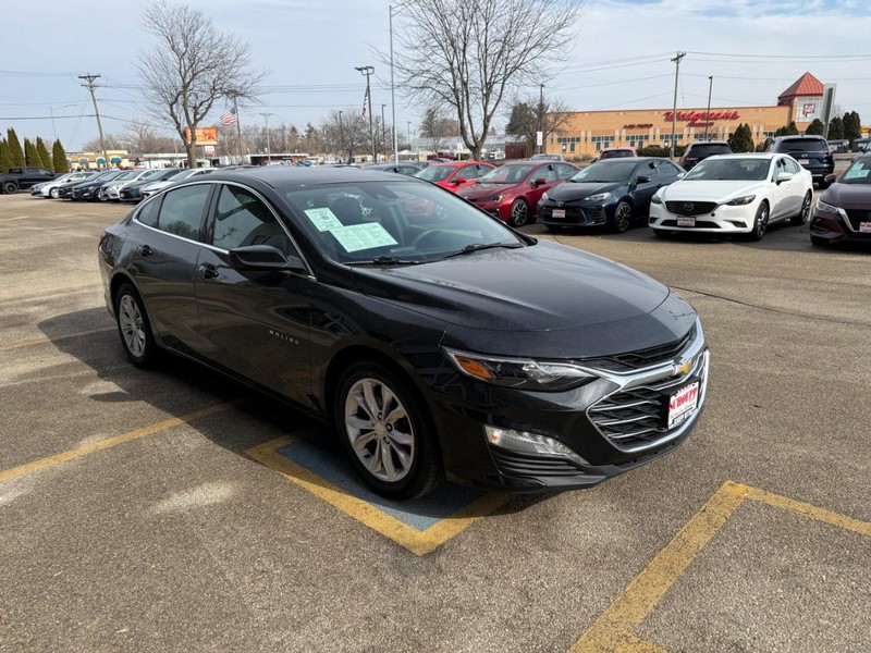 Chevrolet Malibu Vehicle Image 03