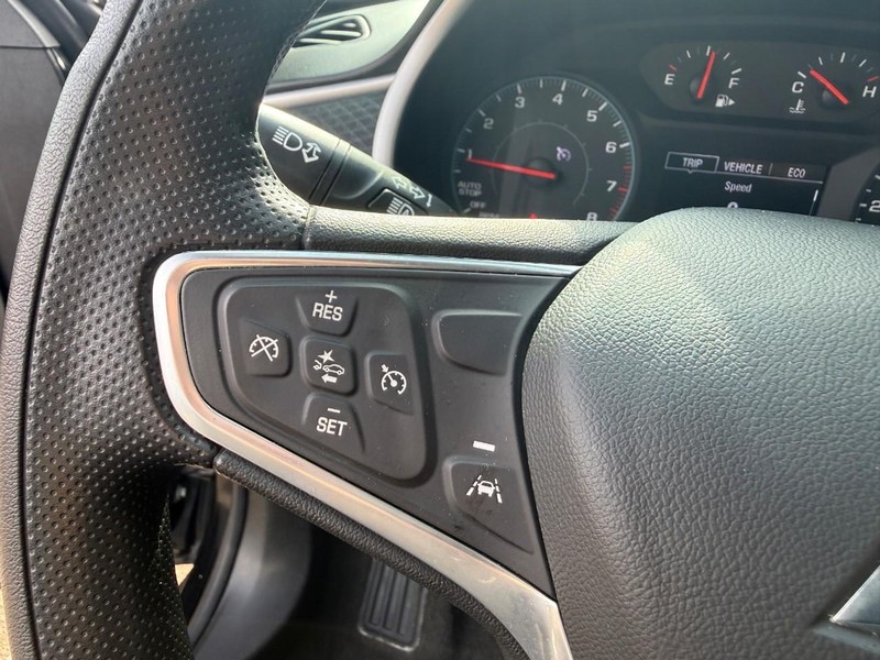 Chevrolet Malibu Vehicle Image 20