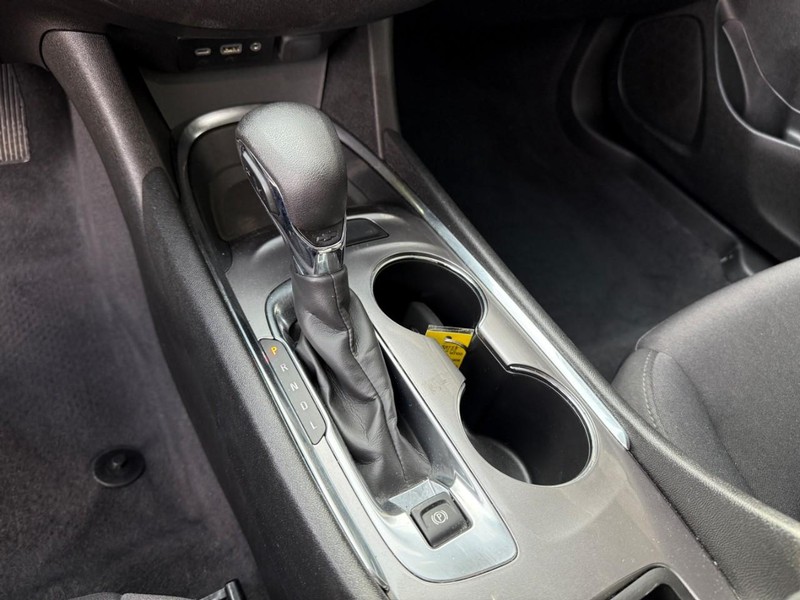 Chevrolet Malibu Vehicle Image 26