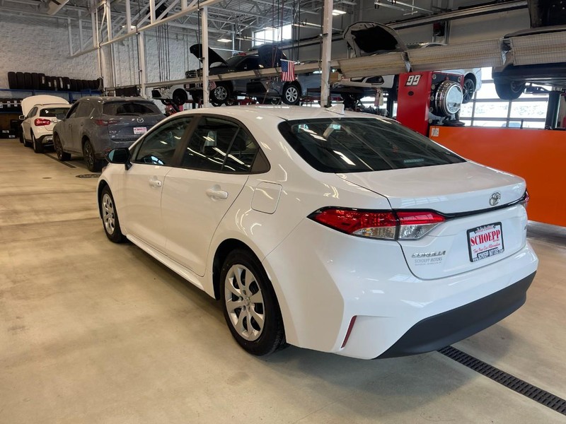 Toyota Corolla Vehicle Image 04