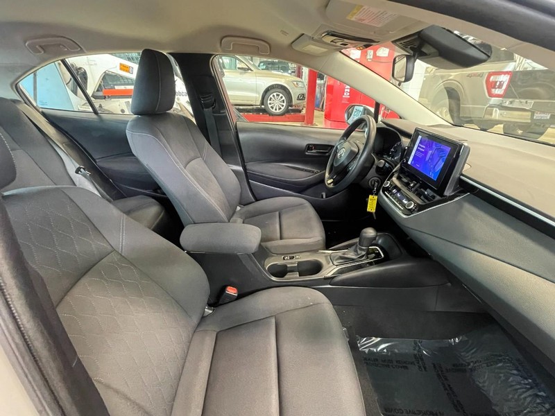 Toyota Corolla Vehicle Image 06