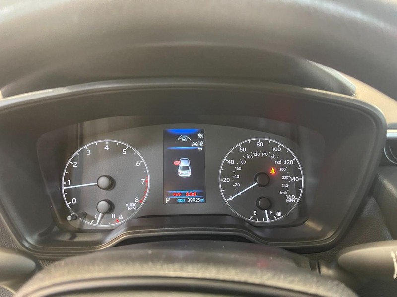 Toyota Corolla Vehicle Image 21