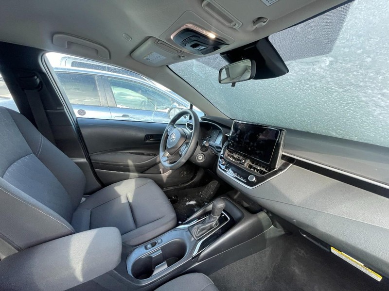 Toyota Corolla Vehicle Image 05