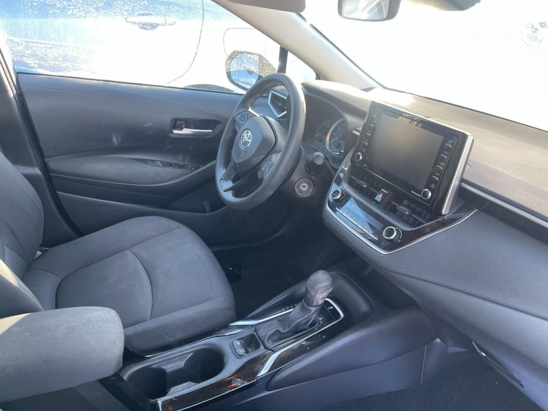 Toyota Corolla Vehicle Image 02