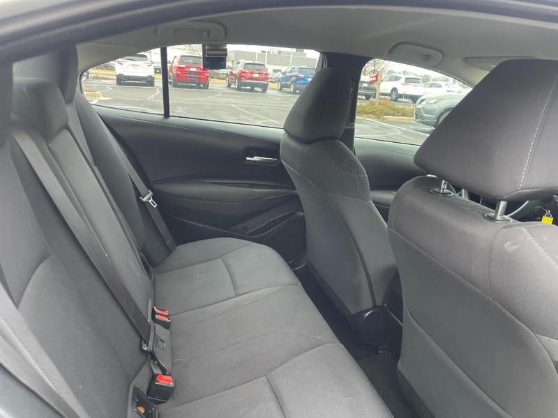 Toyota Corolla Vehicle Image 06