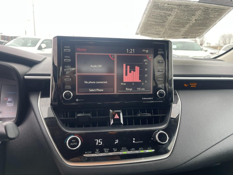 Toyota Corolla Vehicle Image 15