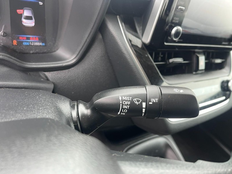 Toyota Corolla Vehicle Image 19