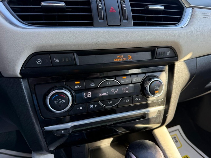 Mazda MAZDA6 Vehicle Image 27