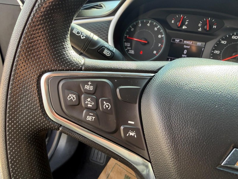 Chevrolet Malibu Vehicle Image 20