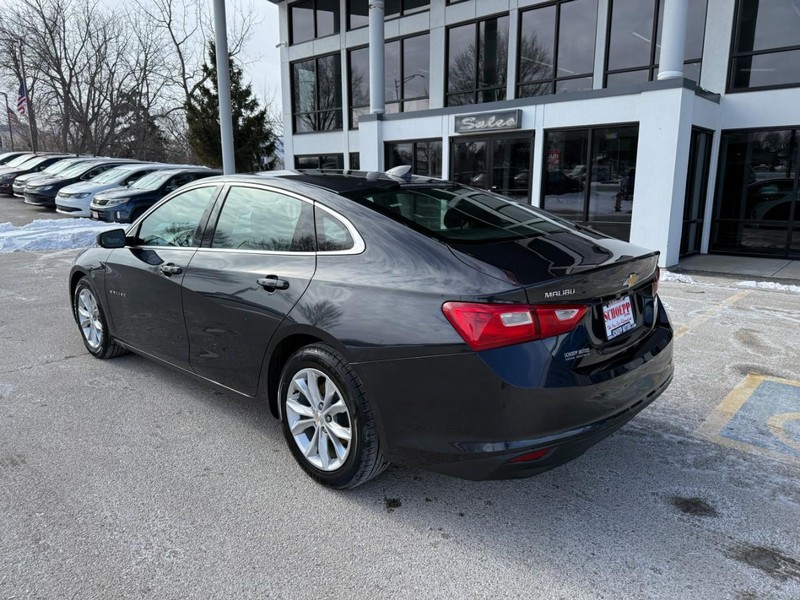 Chevrolet Malibu Vehicle Image 07