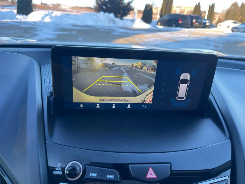 Acura RDX Vehicle Full-screen Gallery Image 40