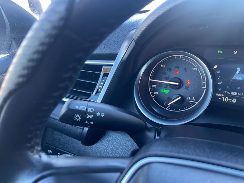 Toyota Camry Vehicle Image 27