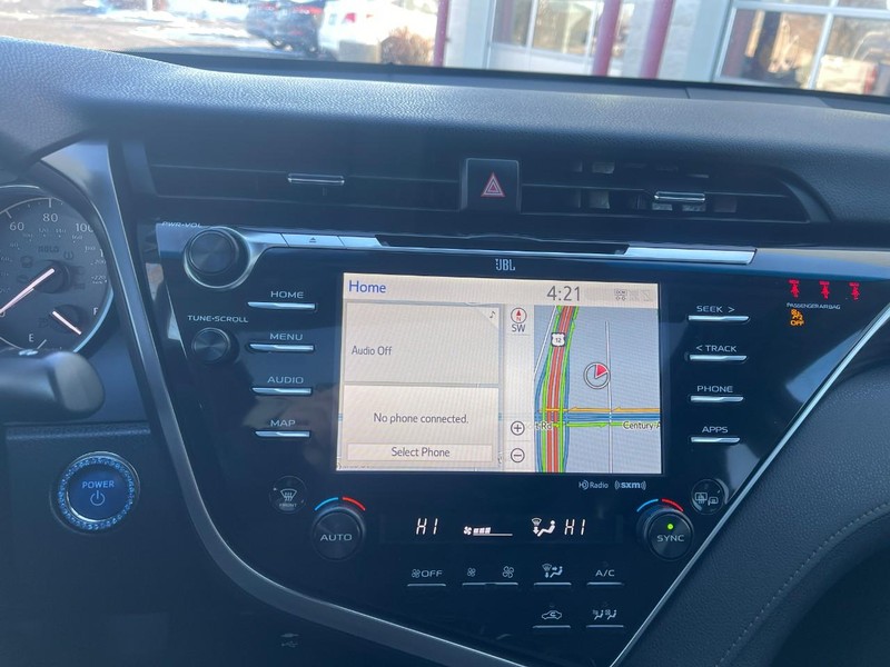 Toyota Camry Vehicle Image 33