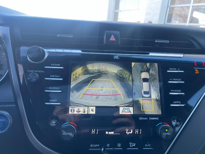 Toyota Camry Vehicle Image 34