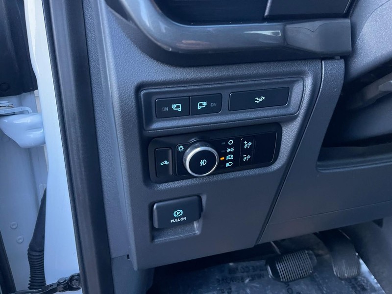 Ford F-150 Vehicle Image 22