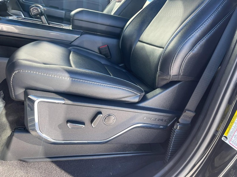 Ford F-150 Vehicle Image 19