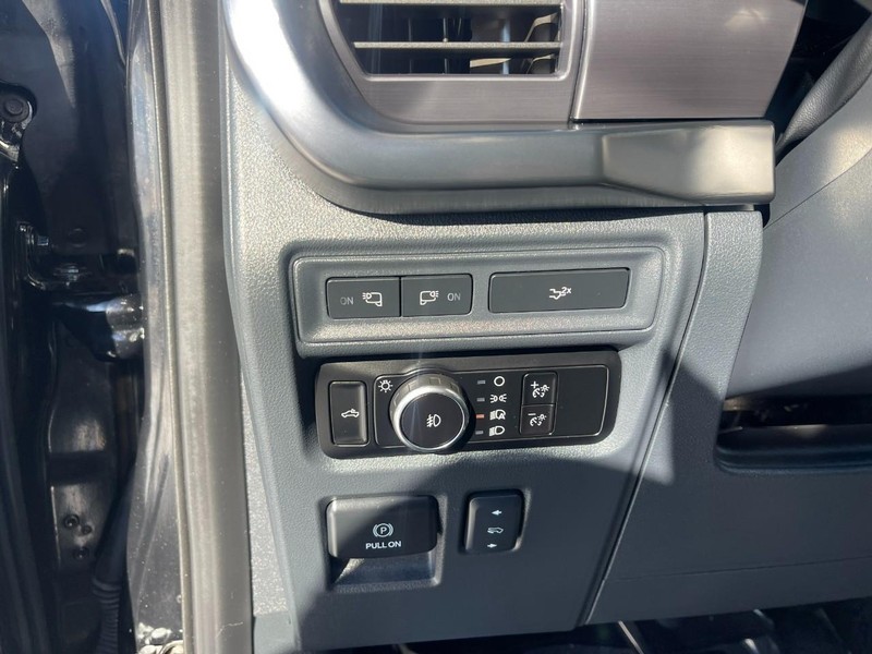 Ford F-150 Vehicle Image 22