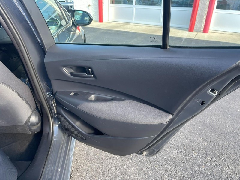 Toyota Corolla Vehicle Image 09