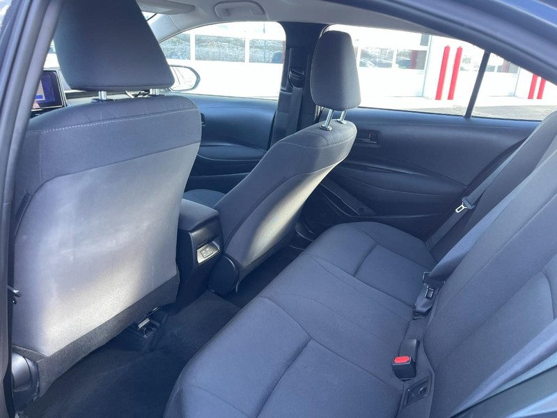 Toyota Corolla Vehicle Image 10