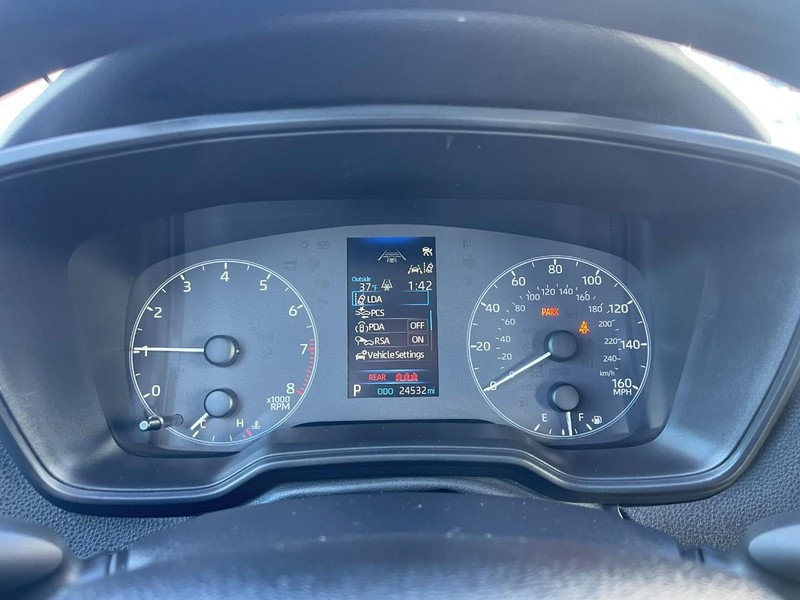 Toyota Corolla Vehicle Image 17