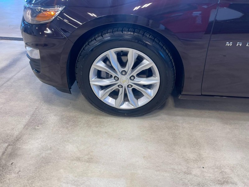 Chevrolet Malibu Vehicle Image 06