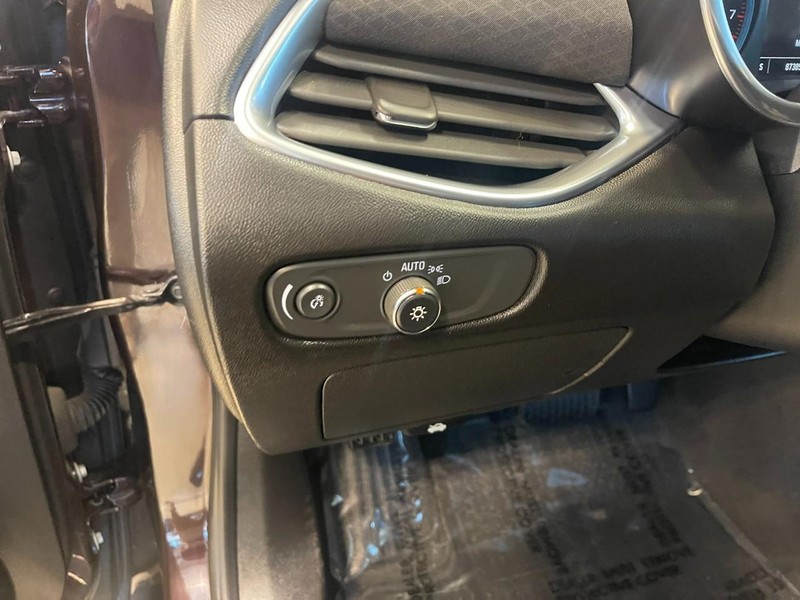 Chevrolet Malibu Vehicle Image 19