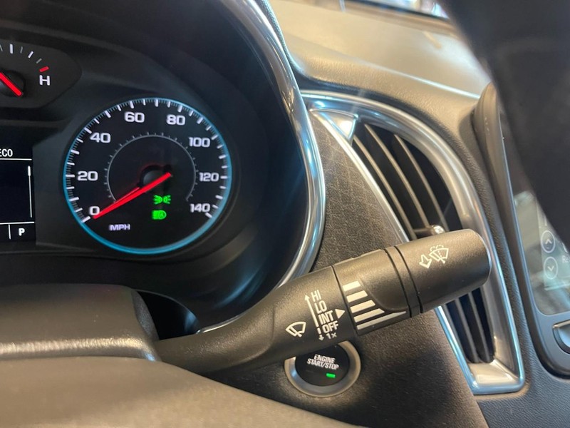 Chevrolet Malibu Vehicle Image 25