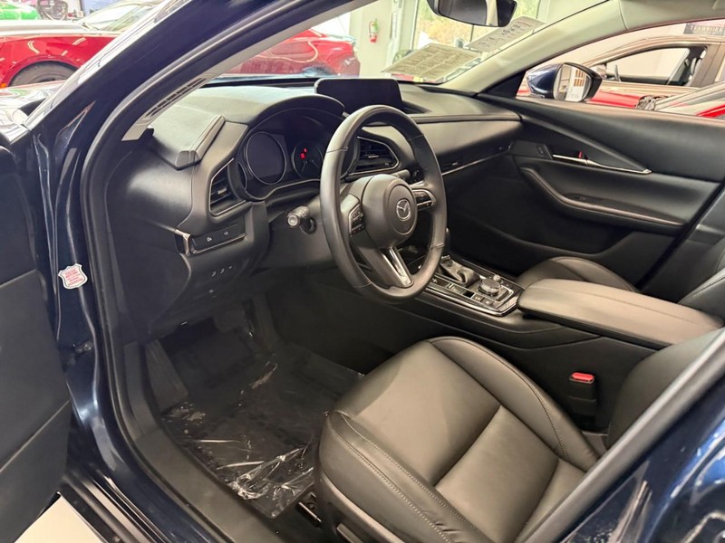 Mazda CX-30 Vehicle Image 08