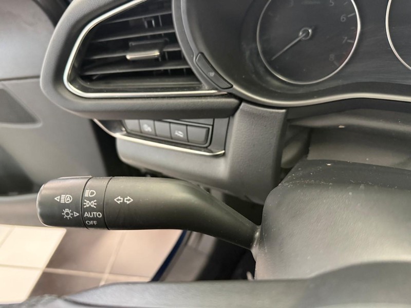 Mazda CX-30 Vehicle Image 21