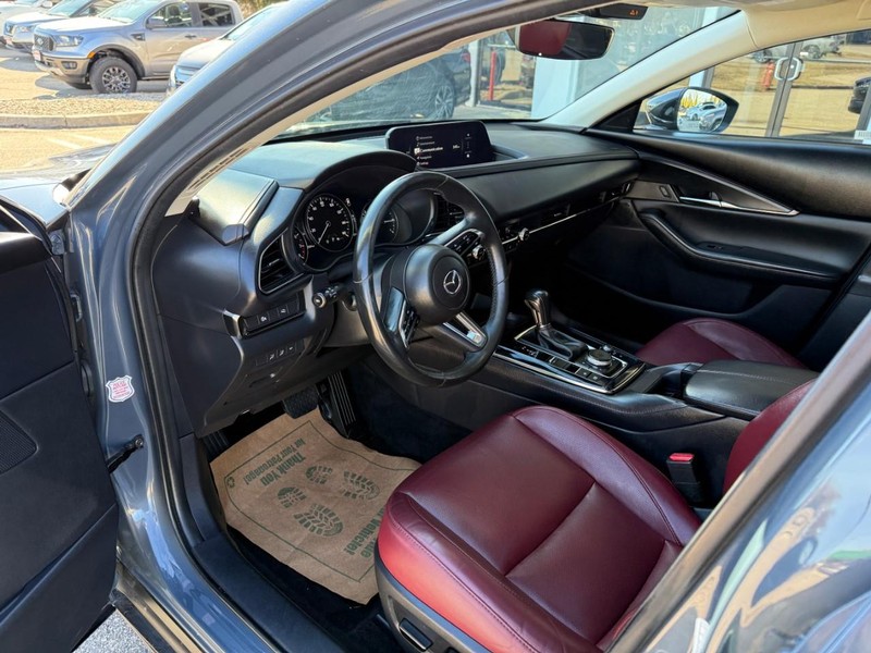 Mazda CX-30 Vehicle Image 09