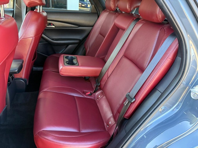 Mazda CX-30 Vehicle Image 10
