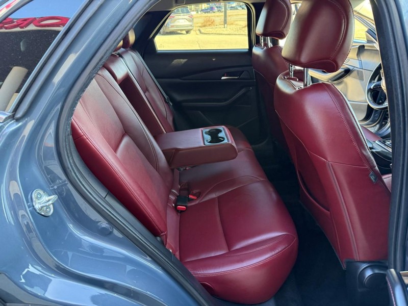 Mazda CX-30 Vehicle Image 14