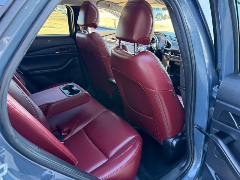 Mazda CX-30 Vehicle Image 15