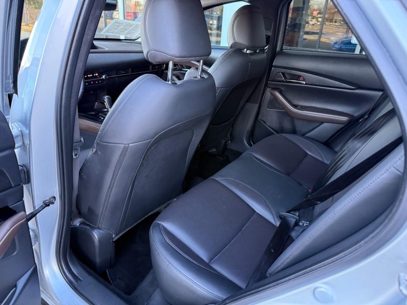 Mazda CX-30 Vehicle Image 12