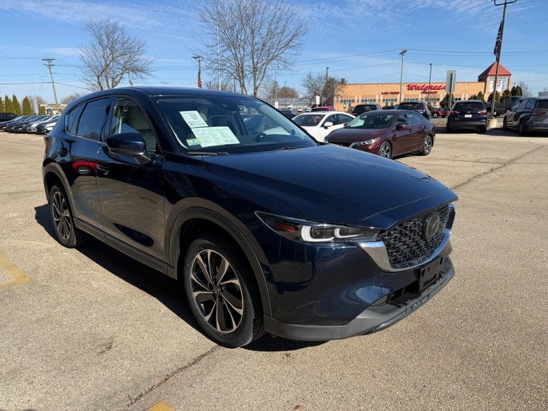 Mazda CX-5 Vehicle Image 03