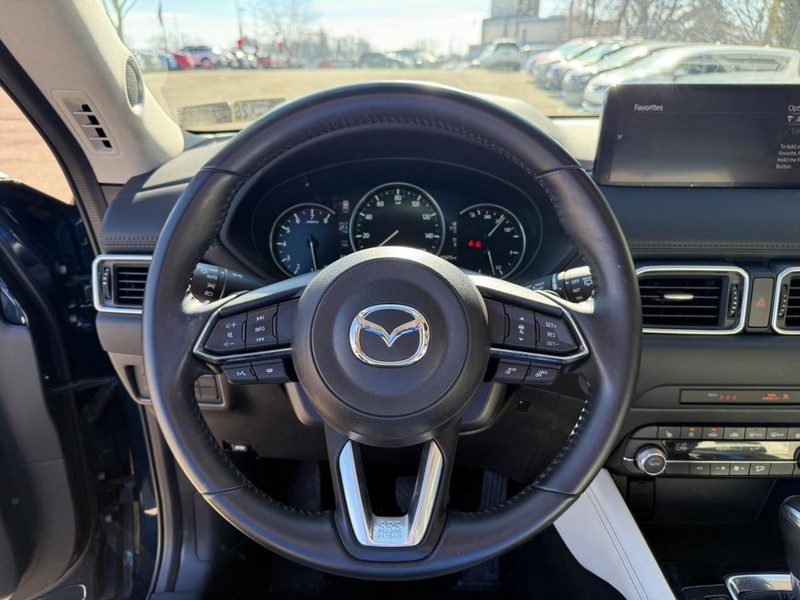 Mazda CX-5 Vehicle Image 21