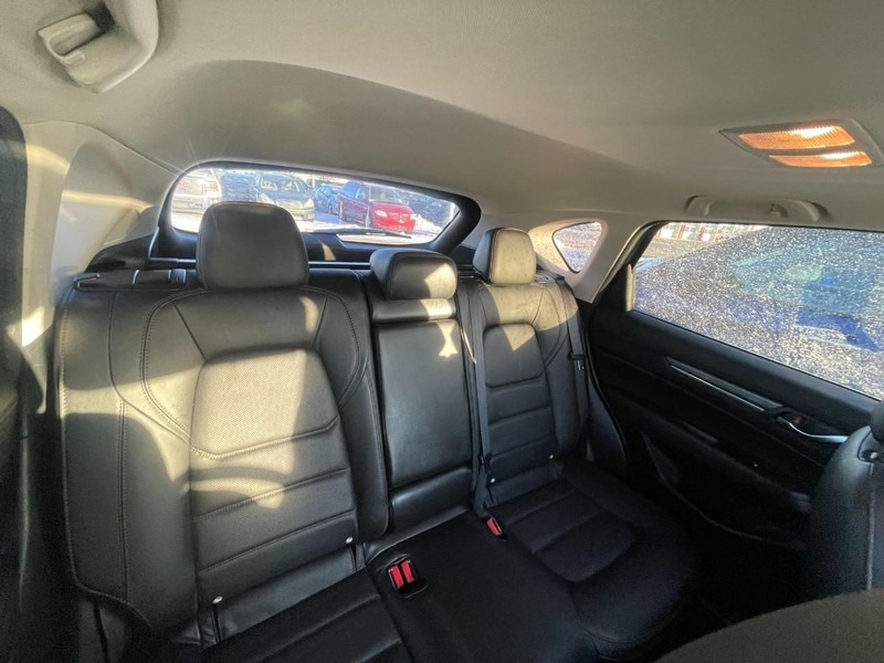 Mazda CX-5 Vehicle Image 05