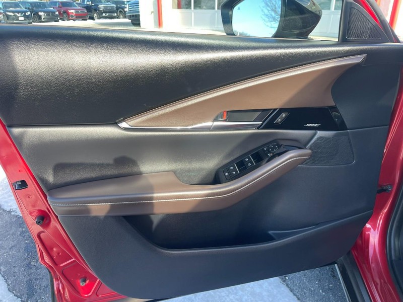 Mazda CX-30 Vehicle Image 23