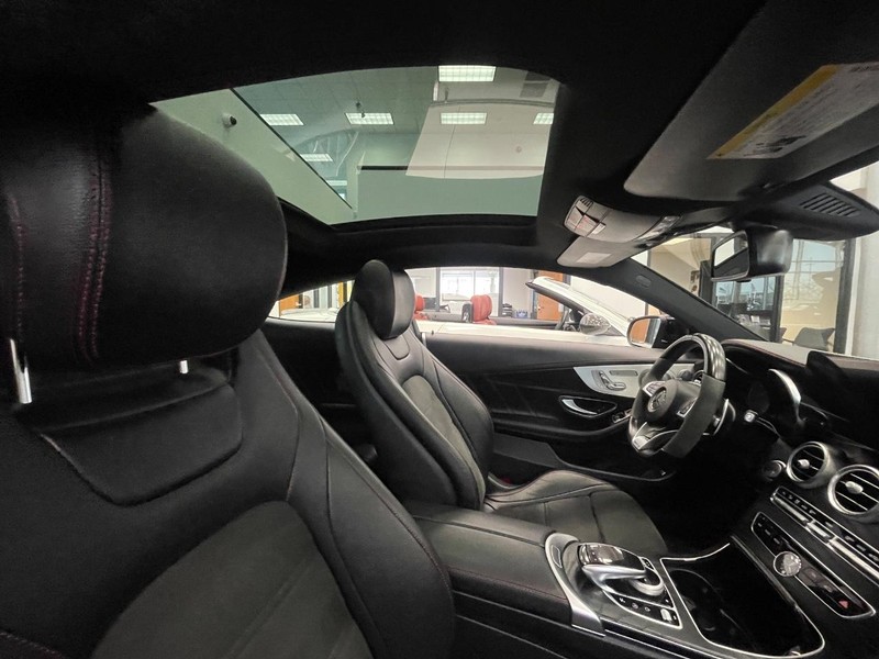 Mercedes-Benz C-Class Vehicle Image 13