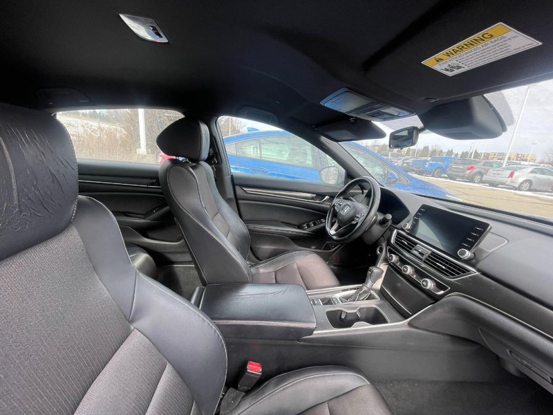 Honda Accord Sedan Vehicle Image 03