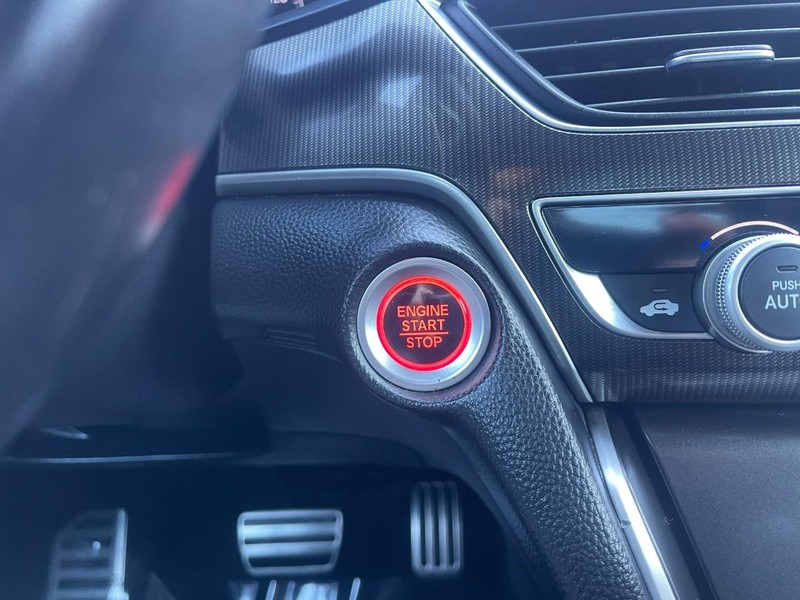 Honda Accord Sedan Vehicle Image 23