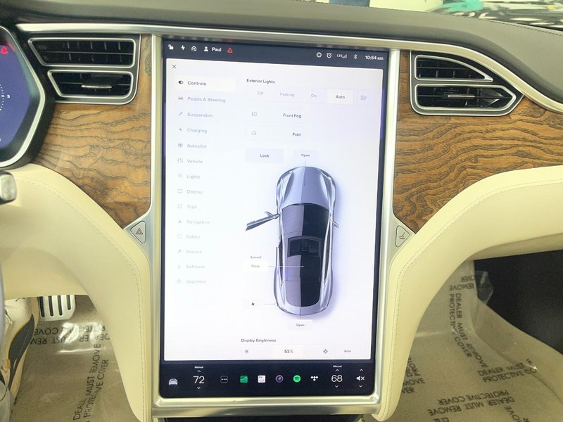 Tesla Model S Vehicle Image 33