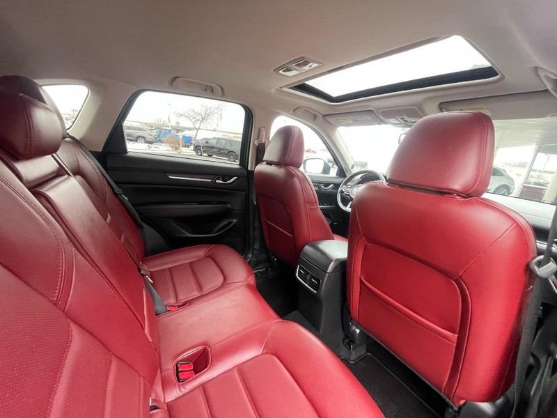 Mazda CX-5 Vehicle Image 16