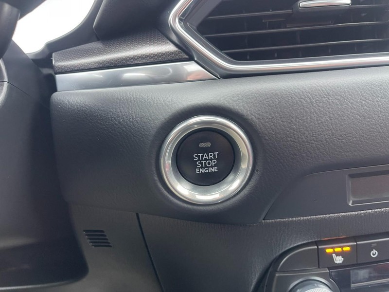 Mazda CX-5 Vehicle Image 31